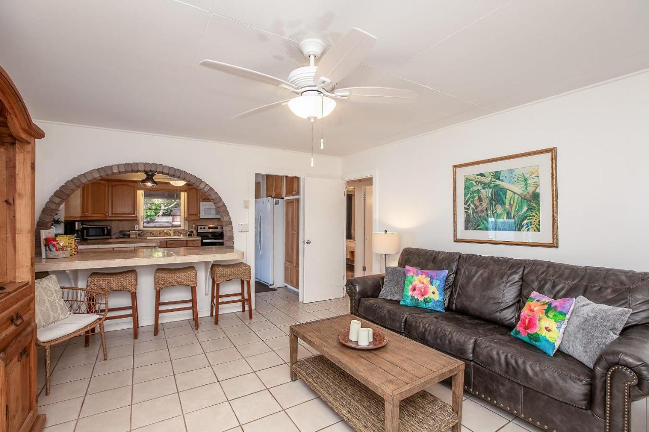 Hawaii Oceanfront Beach House Paradise On The Beach Family Activities Haleiwa Bagian luar foto