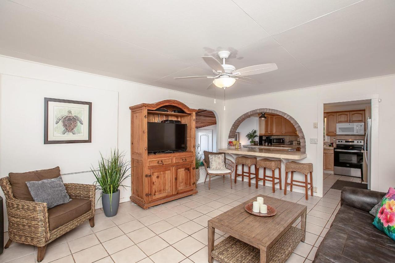 Hawaii Oceanfront Beach House Paradise On The Beach Family Activities Haleiwa Bagian luar foto